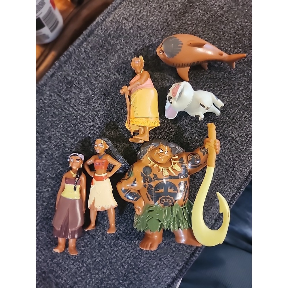 MOANA Walt Disney PVC TOY Playset 6 Figures!